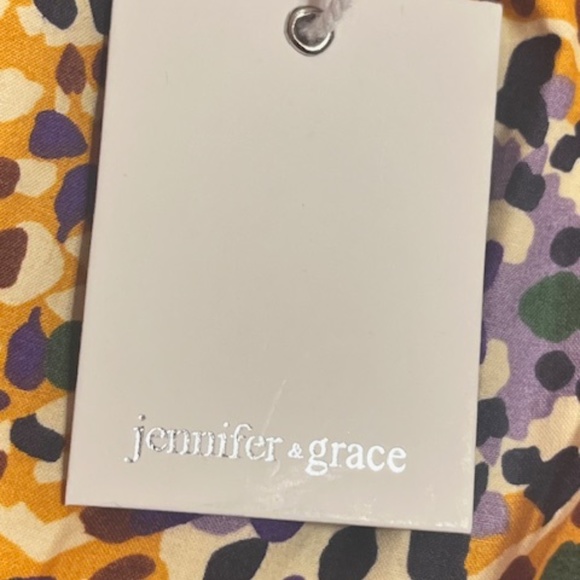 Off the Shoulder Crop Top - Picture 3 of 4